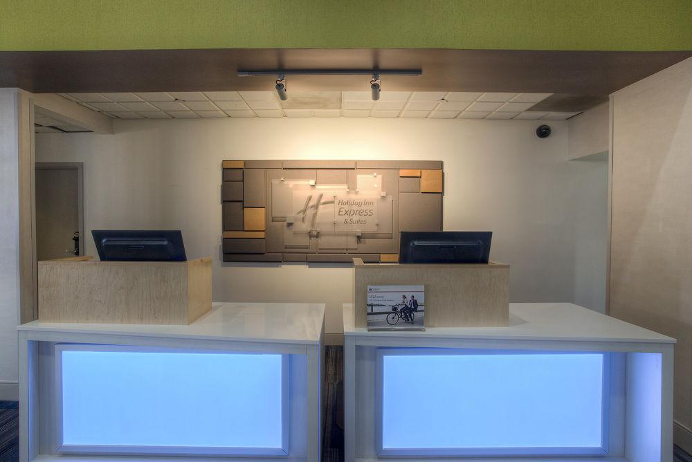 Holiday Inn Express Hotel & Suites Tempe By Ihg Bagian luar foto