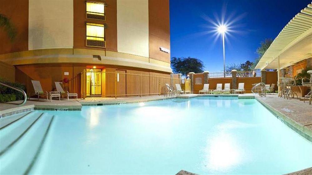 Holiday Inn Express Hotel & Suites Tempe By Ihg Bagian luar foto