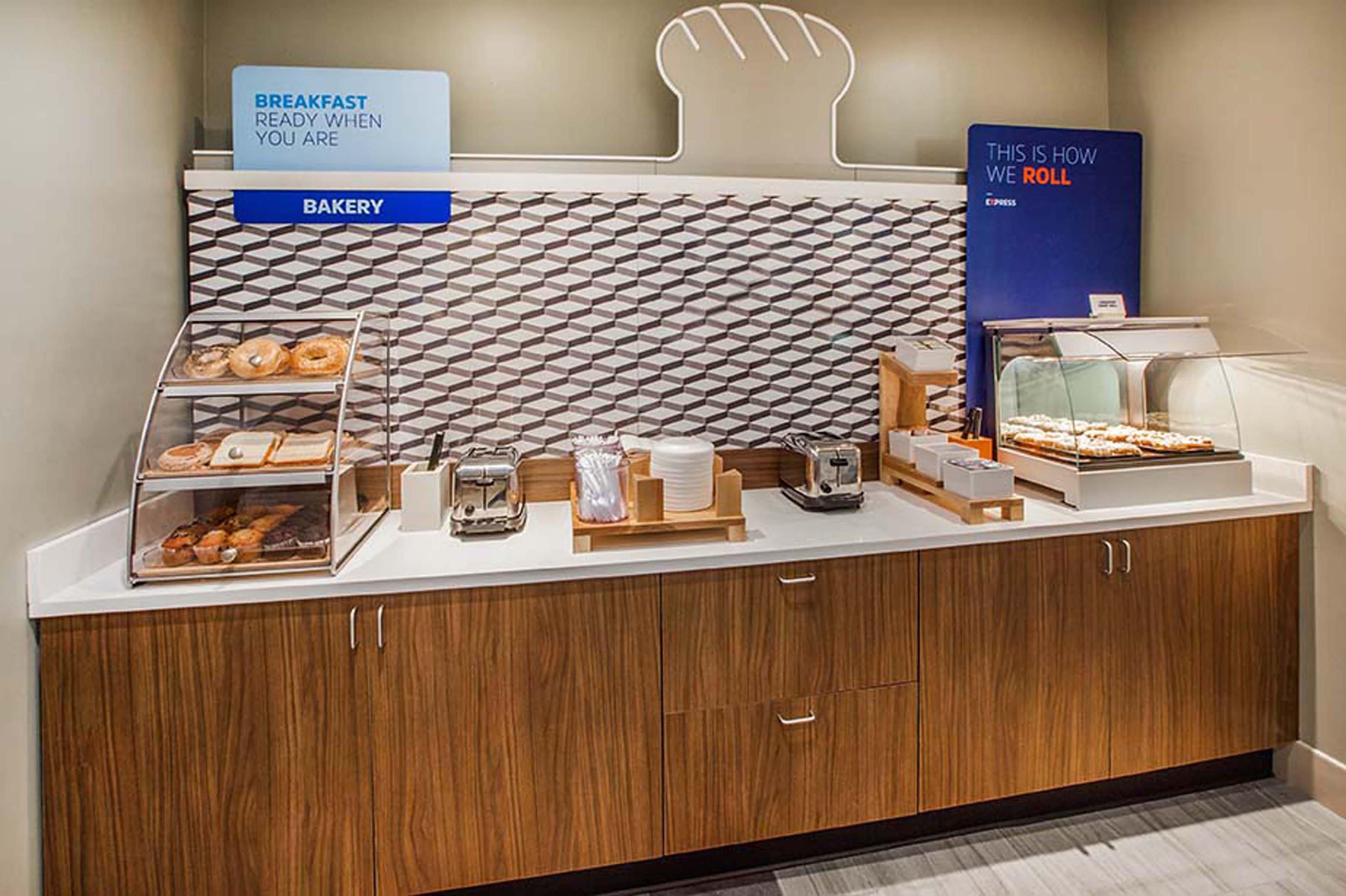 Holiday Inn Express Hotel & Suites Tempe By Ihg Bagian luar foto