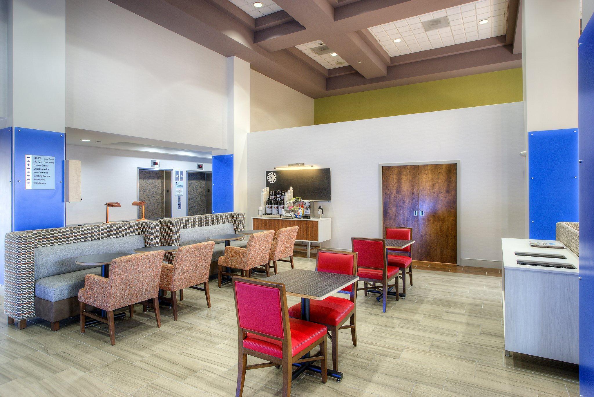 Holiday Inn Express Hotel & Suites Tempe By Ihg Bagian luar foto
