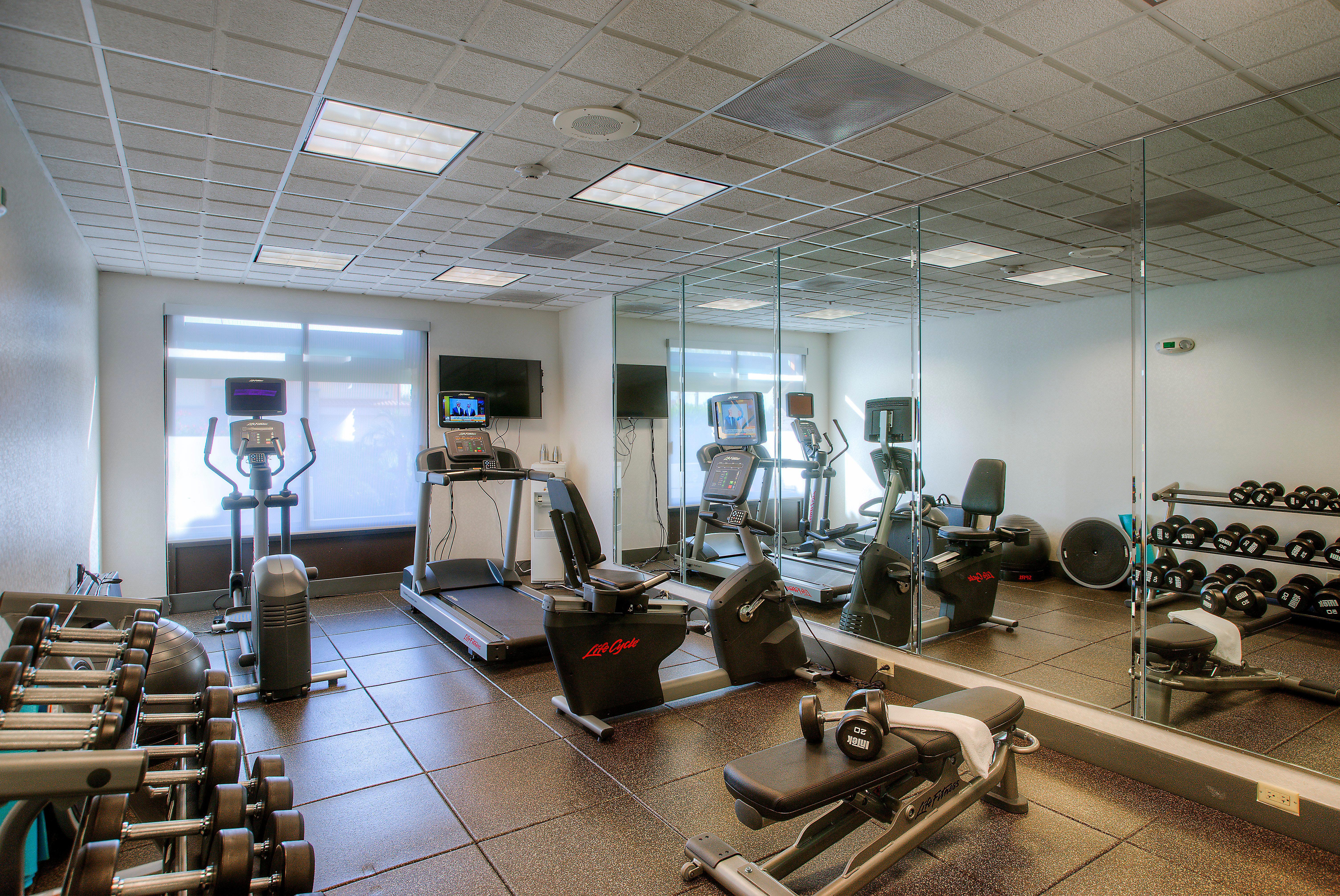Holiday Inn Express Hotel & Suites Tempe By Ihg Bagian luar foto