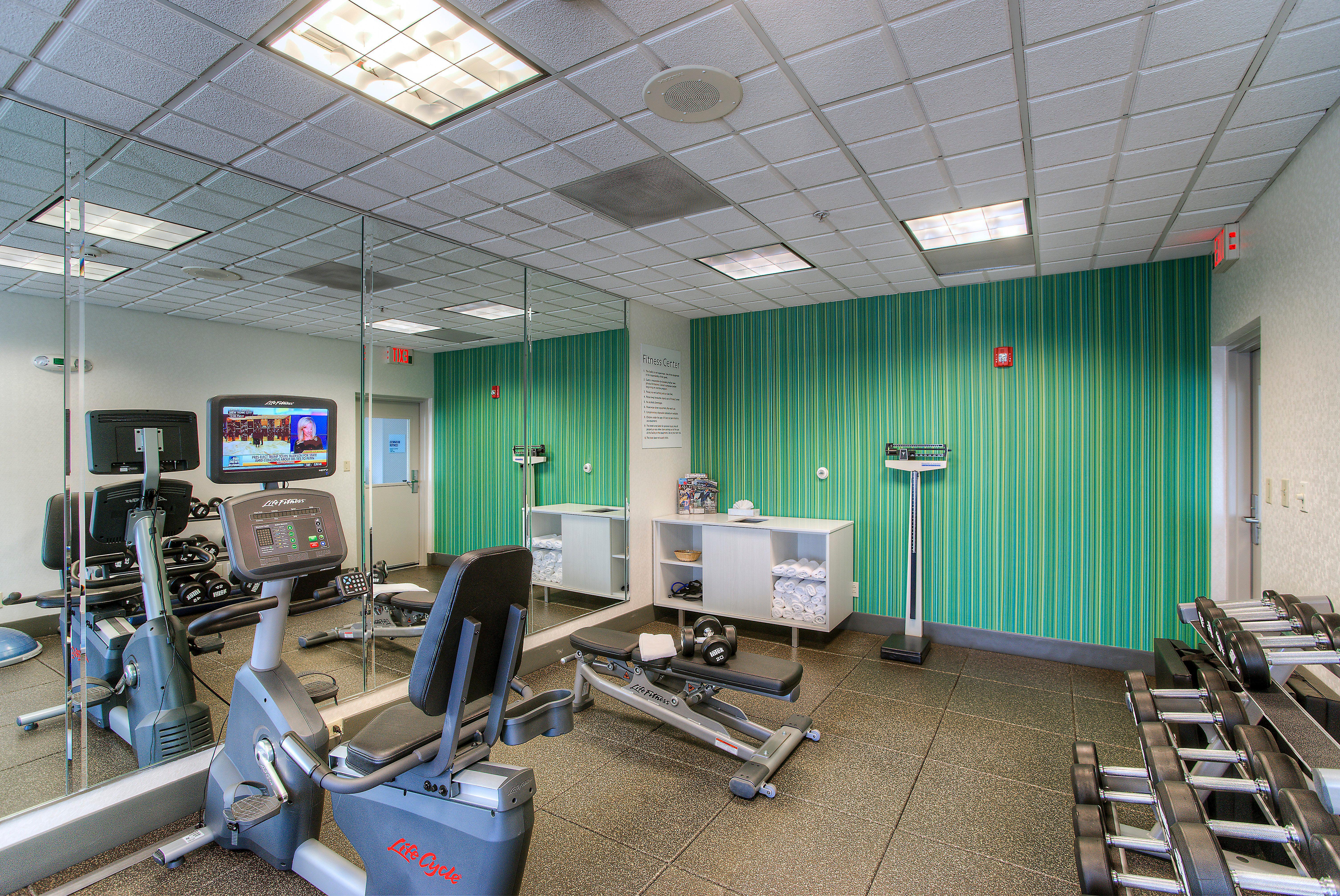 Holiday Inn Express Hotel & Suites Tempe By Ihg Bagian luar foto